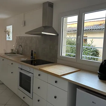 Terrasse Et Jardin Apartament
